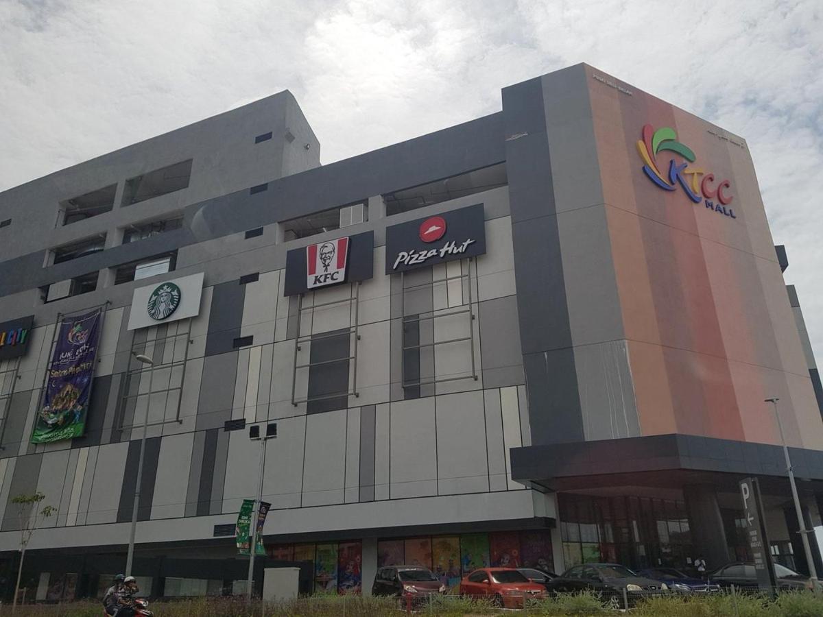 Anggerik Camelia Homestay Apartment Ladang Tok Pelam Kuala Terengganu Exterior foto